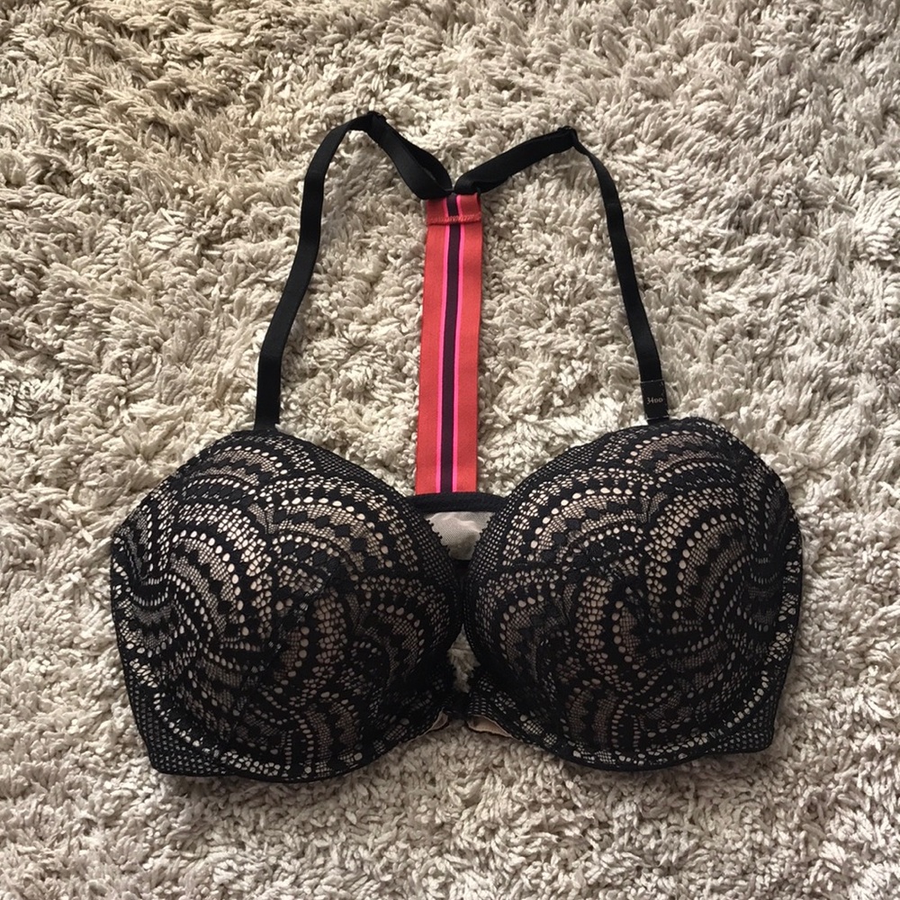 Victoria's Secret Very Sexy Lightly Lined Plunge
